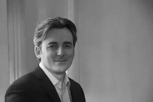 Красивая музыка и величайшие мастера: представление «Живи сейчас» Красивая музыка и величайшие мастера: представление «Живи сейчас»