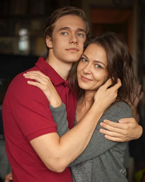Елена Лядова с братом