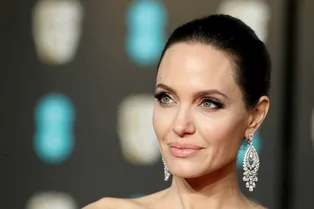 Анджелина Джоли в будущем может претендовать на пост президента США Анджелина Джоли в будущем может претендовать на пост президента США