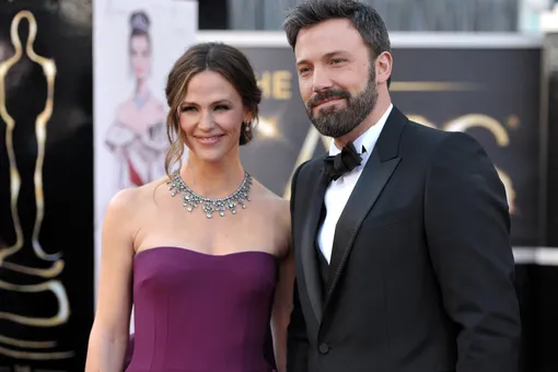 Развод не помеха: Бен Аффлек и Дженнифер Гарнер вместе отдохнули на Багамах Развод не помеха: Бен Аффлек и Дженнифер Гарнер вместе отдохнули на Багамах