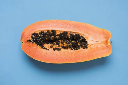Как едят папайю: польза экзотического фрукта и необычные рецепты