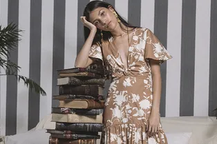 Новый бренд: романтичные платья с воланами Johanna Ortiz
