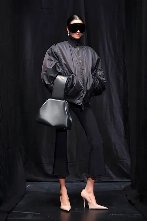 Balenciaga, осень-зима 2025/2026
