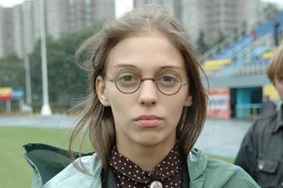 В Сети появились редкие фото звезды «Не родись красивой» Нелли Уваровой — и фанаты не могут отвести глаз от актрисы