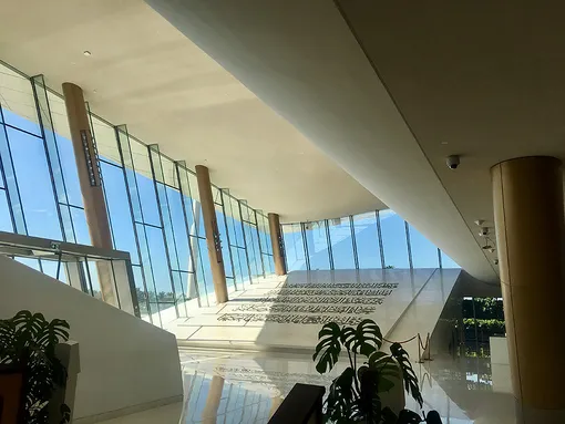 Интерьер Etihad Museum Интерьер Etihad Museum