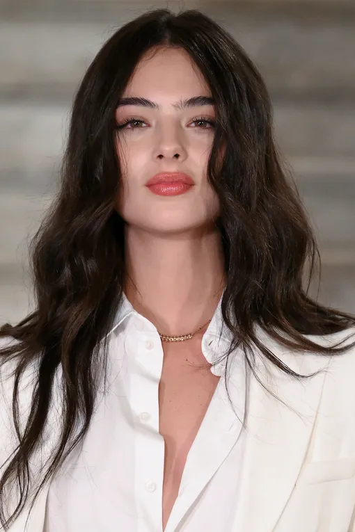 Дева Кассель Дева Кассель