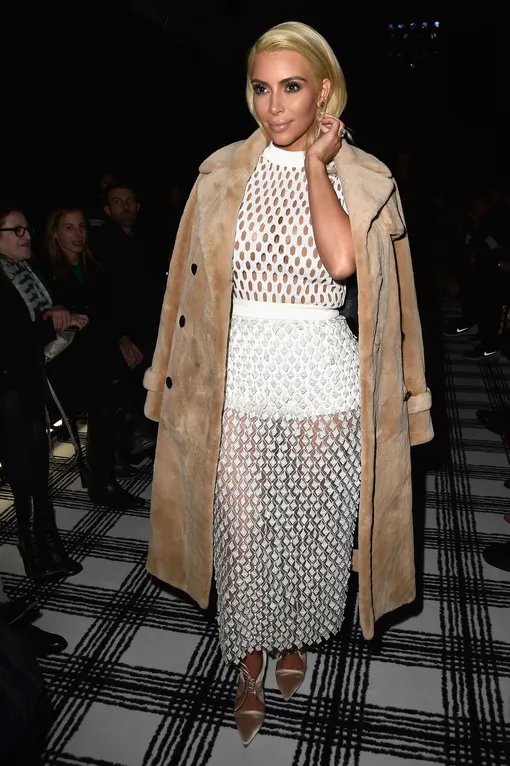 Ким Кардашьян на Неделе моды в Париже, 2015 год