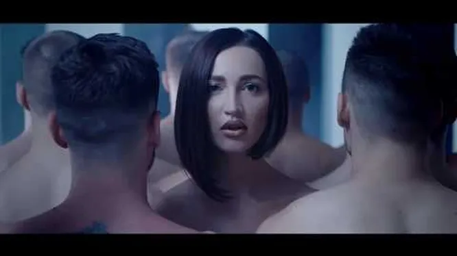 Нажми и смотри