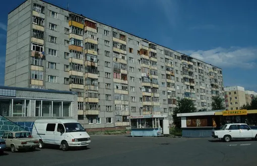 Строить девятиэтажки намного дешевле, чем десятиэтажки Строить девятиэтажки намного дешевле, чем десятиэтажки