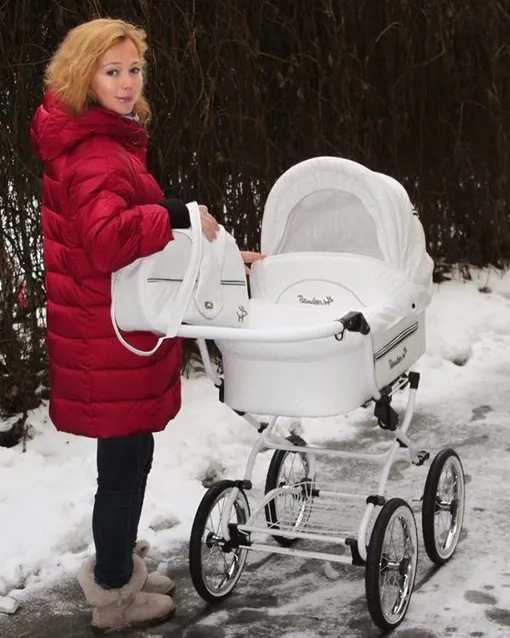 Елена Захарова Елена Захарова