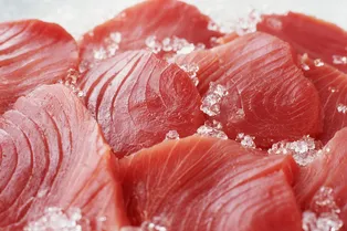 Консервированный тунец: польза, вред и способы приготовления